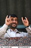 رد پیشنهاد وزارت و تاکید بر بیماری احمدی‌نژاد 