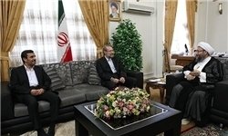 احمدی نژاد : نرخ سکه را پایین می‌آوریم