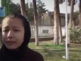 اشک‌های دختر افغان :ایرانی‌ها می‌گویند شما کشور ما را اشغال کردید