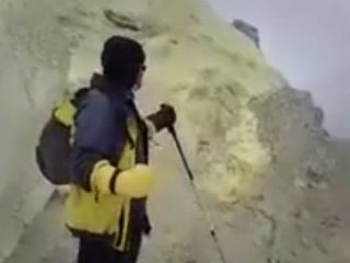ویدیوی دو کوهنورد از بیشتر شدن فعالیت آتشفشان دماوند - ۱۲ اسفند ۱۳۹۵