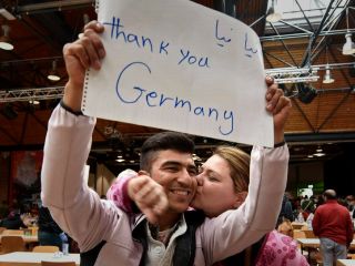رشد ۳۶۹درصدی پناهجویان ایرانی در آلمان در سال ۲۰۱۶