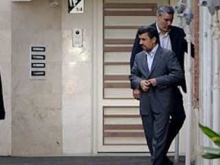 کمپین احمدی‌نژاد در پی تخلیه ساختمان محافظانش توسط دولت روحانی
