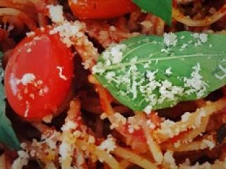 طرز تهیه‌ی اسپاگتی وجتریانو ( سبزیجات)