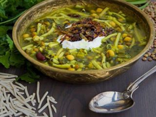 پنج غذای محبوب ایرانی که به راحتی می‌توانند گیاهی درست شوند