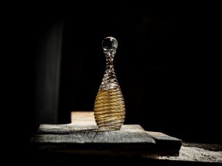 بازآفرینی عطر معروف دیور توسط طراح ایرانی فرانسوی