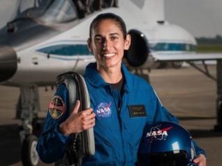 زن فضانورد: هرگز تا این حد به ایرانی بودنم افتخار نکرده بودم