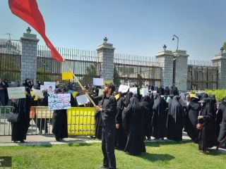 تجمع «خودجوش» حجاب مقابل مجلس! - عکس