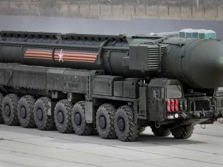 (تصاویر) موشک منفجرنشده کینژال با قابلیت حمل کلاهک هسته‌ای، توسط اوکراین خنثی شد