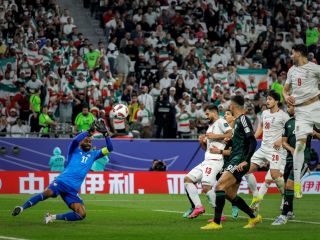 جام ملت‌های آسیا؛ ایران با پیروزی مقابل امارات با صدرنشینی صعود کرد