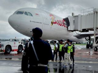 تحقیق در مورد «خواب ماندن» هر دو خلبان هواپیمای اندونزیایی با ۱۵۳ مسافر