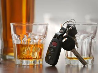 «آبجوساز خودکار»؛ مرد متهم به رانندگی هنگام مستی به دلیل تولید طبیعی الکل در بدنش تبرئه شد