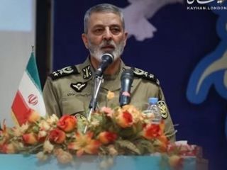 ویدیوی سخنان فرمانده ارتش جمهوری اسلامی: به هرکجا که بخواهیم موشک میزنیم