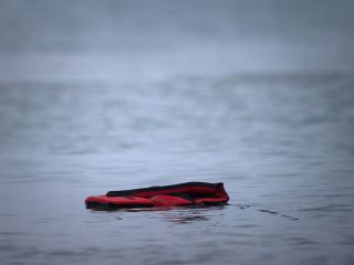 مرگ در کانال مانش؛ مسافر نوجوان می‌گوید قایق هنگام حرکت وضعیت «آشفته‌ای» داشت