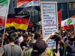 تظاهرات اسلام گرایان در هامبورگ با شعار «خلافت راه حل است» + ویدیو
