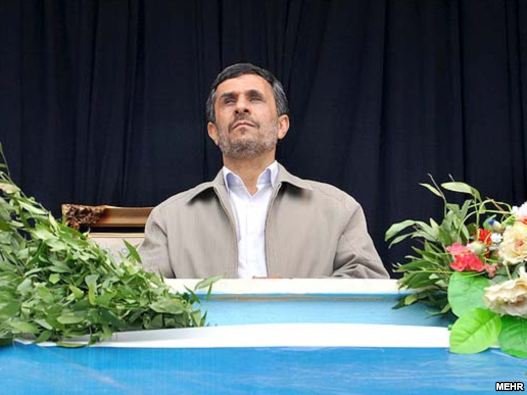 محمود احمدی نژاد: دیدند ذخایر ما زیاد شد، شروع به بهانه تراشی کردند 