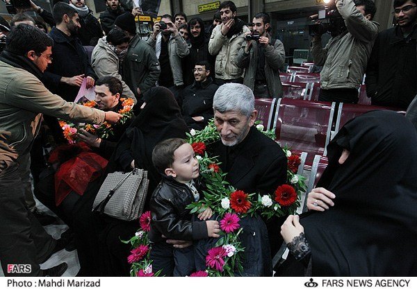 بازگشت کارکنان سفارت ایران در لندن به تهران 2 بازگشت کارکنان سفارت ایران در لندن به تهران 2