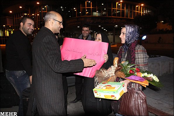 بازگشت کارکنان سفارت ایران در لندن به تهران 2 بازگشت کارکنان سفارت ایران در لندن به تهران 2
