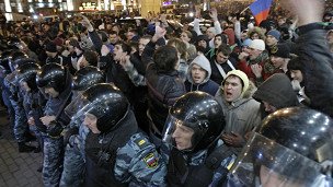 معترضان به نتیجه انتخابات پارلمانی روسیه: تظاهرات ادامه خواهد یافت