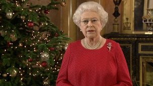 تاکید ملکه بریتانیا بر خانواده و دوستی در پیام کریسمس 