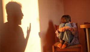 مرگ قربانی ۹ ساله کودک‌آزاری بر اثر شکنجه