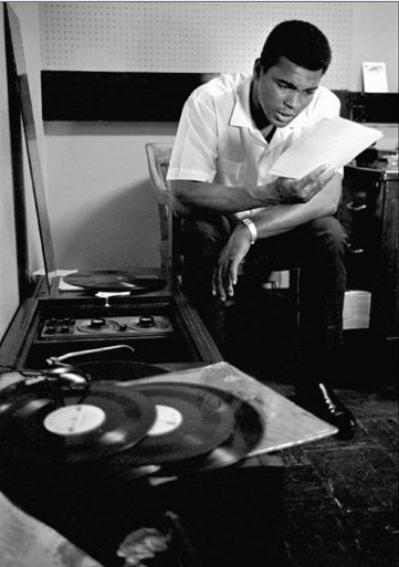 محمد علی هفتاد ساله شد