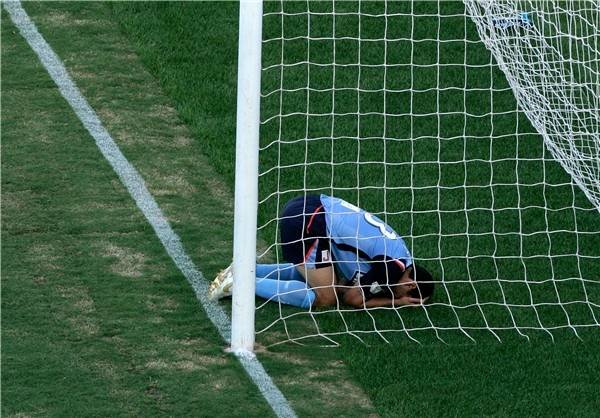 رخدادی تلخ اما واقعی؛ سیاسیون بازیگران نقش اول فوتبال رخدادی تلخ اما واقعی؛ سیاسیون بازیگران نقش اول فوتبال