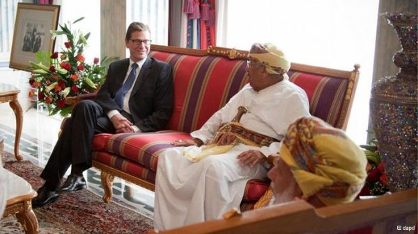 درخواست از عمان برای کمک به حل مناقشه اتمی با ایران