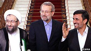 اتهامات متقابل سران قوای سه گانه ایران بر سر پرونده های مفاسد مالی