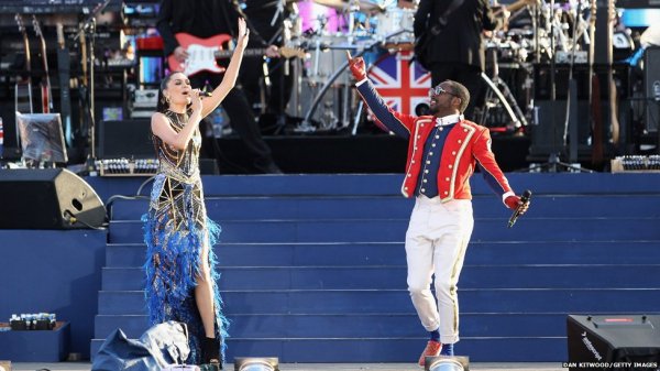 کنسرت سالگرد سلطنت ملکه بریتانیا