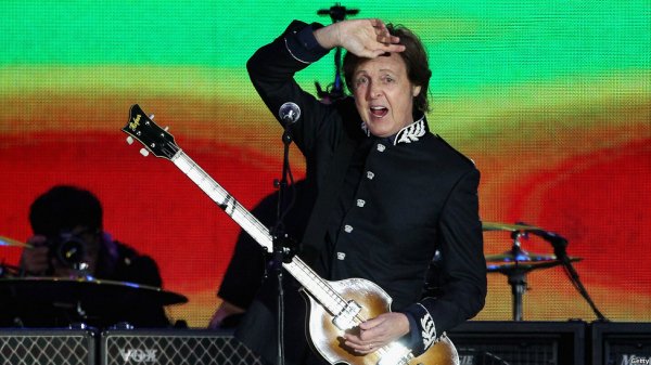 کنسرت سالگرد سلطنت ملکه بریتانیا