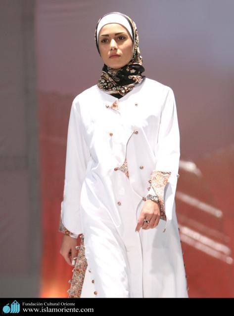 شوی لباس اسلامی بانوان در تهران 2 شوی لباس اسلامی بانوان در تهران 2