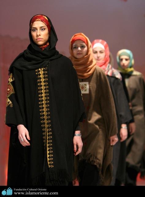 شوی لباس اسلامی بانوان در تهران 2 شوی لباس اسلامی بانوان در تهران 2