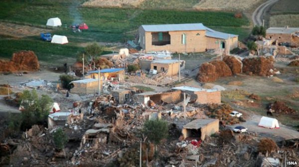 هشدار درباره روند امداد رسانی به زلزله زدگان آذربایجان شرقی