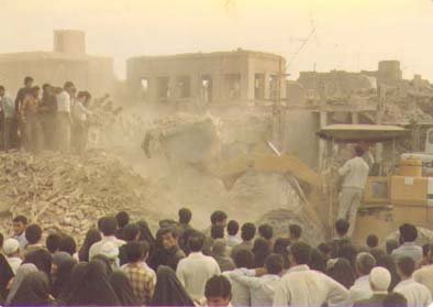 اقتصاد مقاومتی با سفید نمایی و سیاه نمایی شکل نمی گیرد اقتصاد مقاومتی با سفید نمایی و سیاه نمایی شکل نمی گیرد