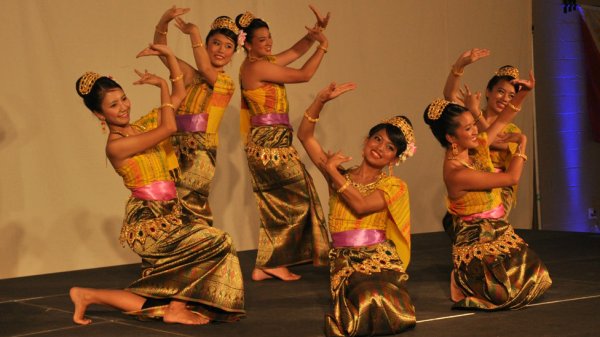 جشن خواهرخواندگی اسعدآباد افغانستان و یونین سیتی آمریکا