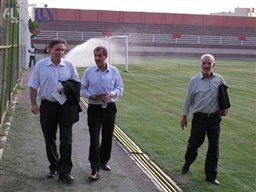 مایلی کهن: چه مشکلی با رویانیان دارم؟ او باید قبول کند پرسپولیس را بد بسته مایلی کهن: چه مشکلی با رویانیان دارم؟ او باید قبول کند پرسپولیس را بد بسته