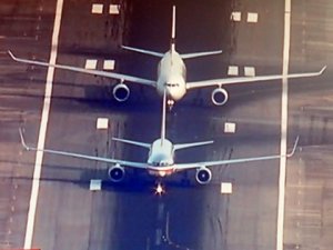 دو هواپیمای مسافربری در آمریکا پس از تهدید به بمب گذاری مورد بازرسی قرار گرفتند