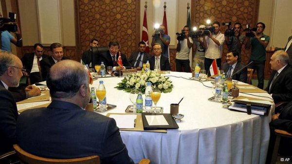 پایان نشست قاهره برای حل بحران سوریه بدون نتیجه‌ای مشخص