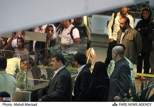 مهدی هاشمی وارد فرودگاه بین‌المللی تهران شده است