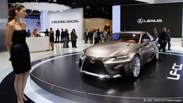 نمایشگاه اتومبیل پاریس