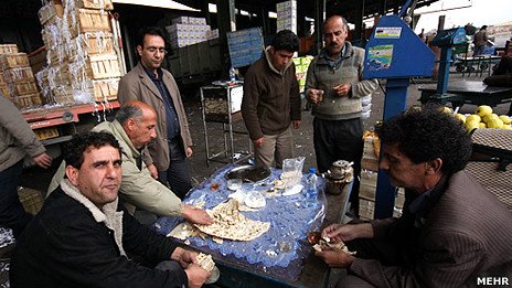 افزایش قیمت دلار چه تاثیری بر زندگی مردم دارد؟ افزایش قیمت دلار چه تاثیری بر زندگی مردم دارد؟