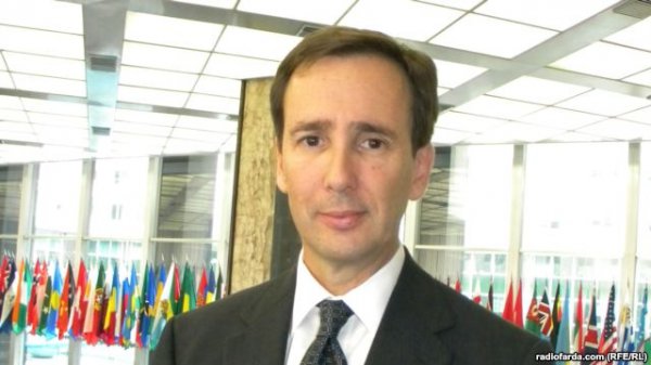 صداقت ایران در مذاکرات مشکل تحریم را رفع خواهد کرد صداقت ایران در مذاکرات مشکل تحریم را رفع خواهد کرد