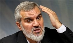 رویانیان:به‌ برخی اتفاقات و برنامه 90 مشکوکم