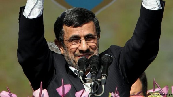 واکنشها به حاشیههای مراسم سالروز پیروزی انقلاب اسلامی واکنشها به حاشیههای مراسم سالروز پیروزی انقلاب اسلامی