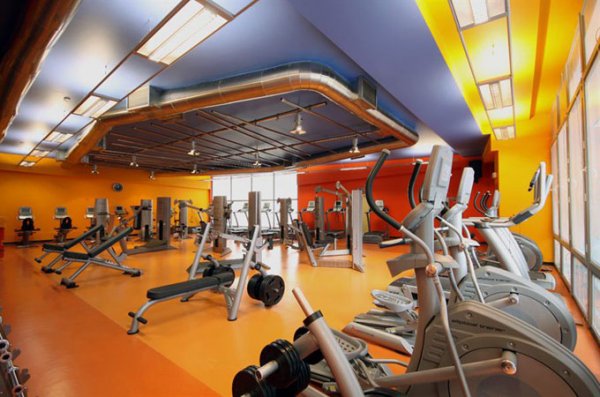 حق عضویت 13 میلیونی استخری در تهران