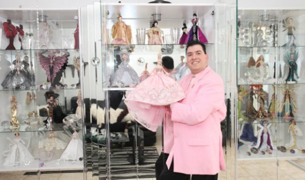 کی میگه عروسک فقط برای دخترهاست ؟ کی میگه عروسک فقط برای دخترهاست ؟