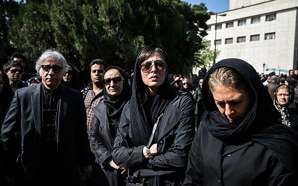 مراسم تشییع عسل بدیعی مراسم تشییع عسل بدیعی