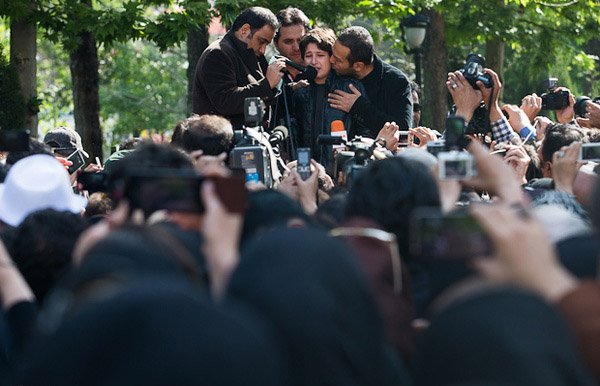 مراسم تشییع عسل بدیعی مراسم تشییع عسل بدیعی