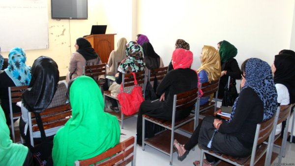 دانشگاه رهبران پیشین طالبان از نگاه دوربین دانشگاه رهبران پیشین طالبان از نگاه دوربین