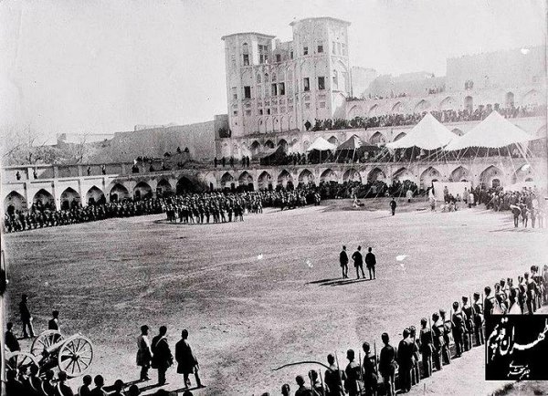 تصـاویری نایاب از طهـران قدیـم؛ از دروازه گمرک تا تراموا تصـاویری نایاب از طهـران قدیـم؛ از دروازه گمرک تا تراموا